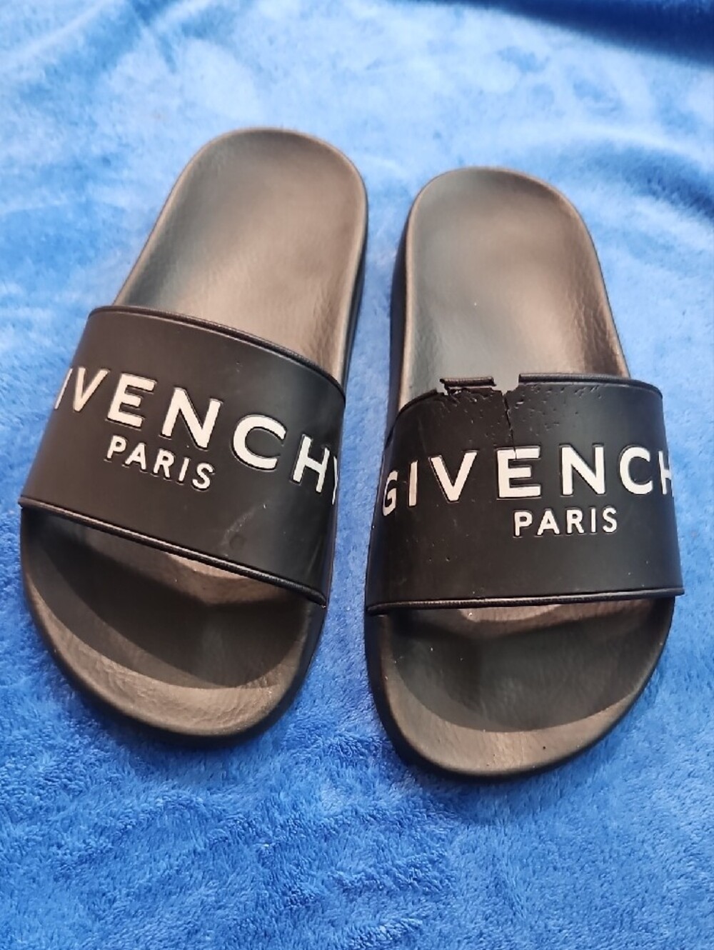 ⭐️Givenchy Black Logo Slide Sandals with White Lettering SZ 6⭐️